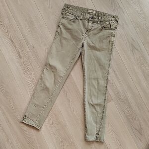 Free People Y2K Low Rise Light Army Green Skinny Jeans, sz 28